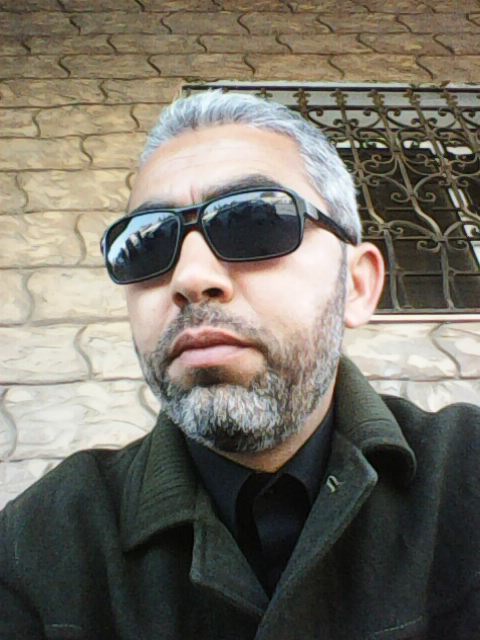 خالد العُشي 